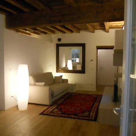 Nido Apartment *